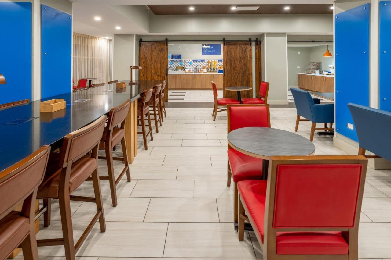 Holiday Inn Express Hotel & Suites Salisbury - Delmar By Ihg Luaran gambar
