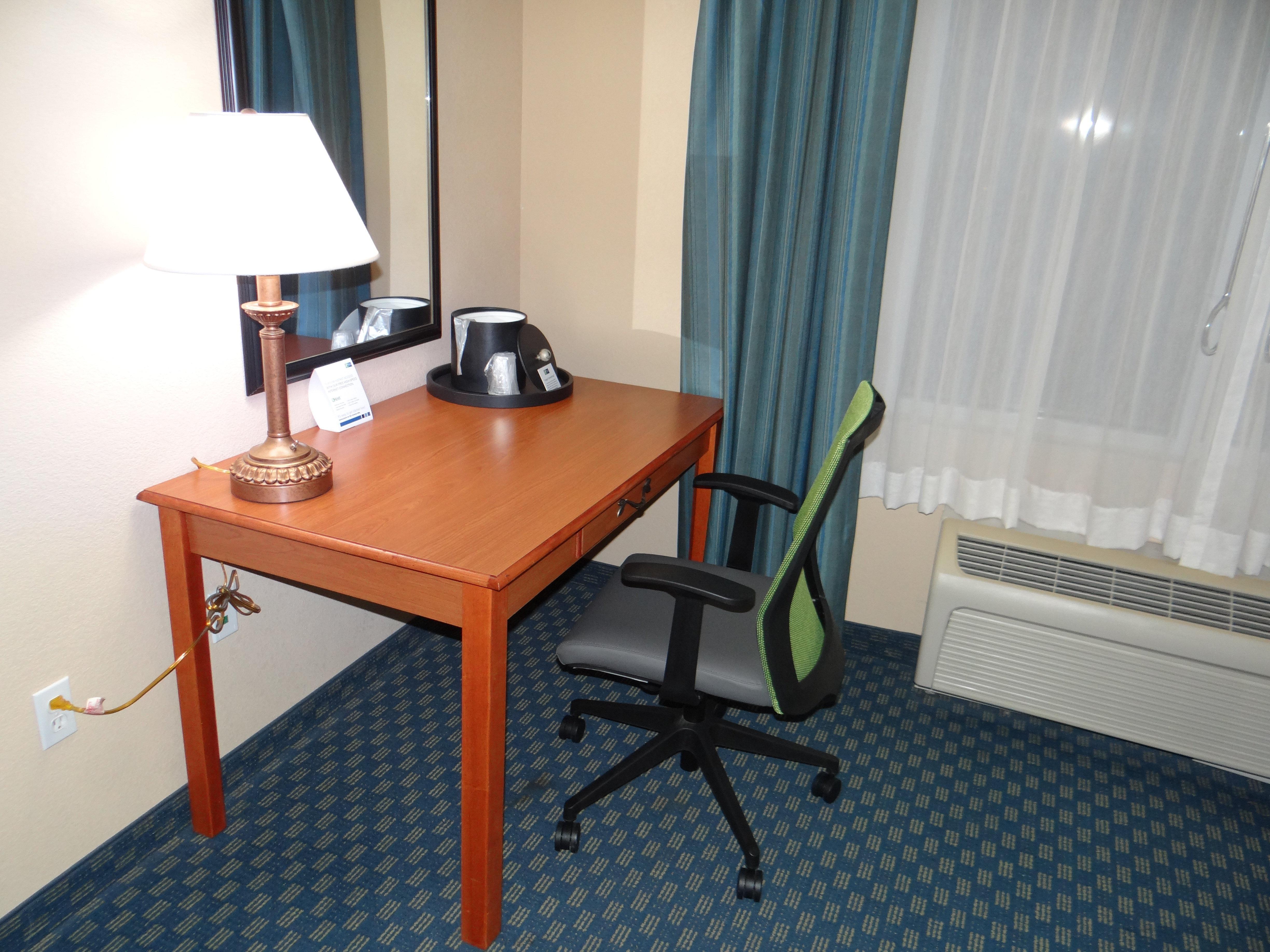 Holiday Inn Express Hotel & Suites Salisbury - Delmar By Ihg Luaran gambar